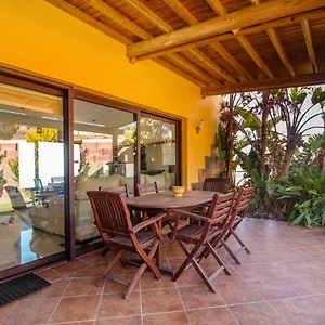 https://casa-bolmar.in-canary-islands.com